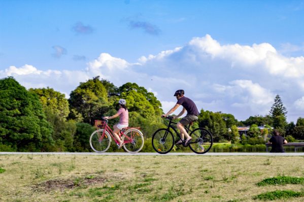 how to make your partner like cycling - Partner rides