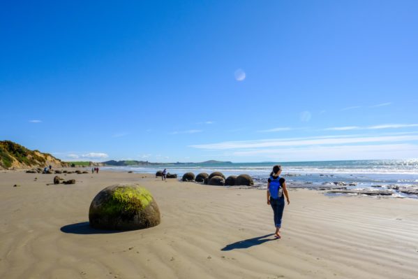 New Zealand South Island Itinerary - EZ Moeraki Boulders