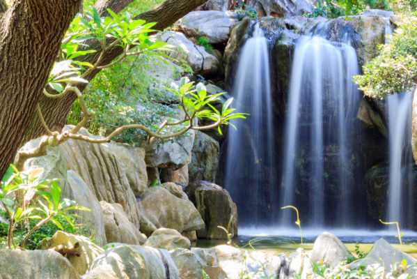 Long exposure waterfall: f/ 22