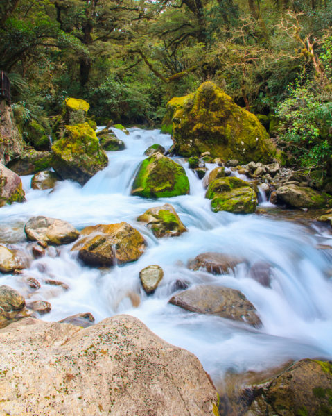 how to use shutter speed - long exposure waterfall