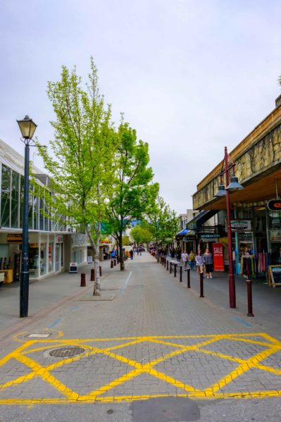 queenstown bucket list - shopping